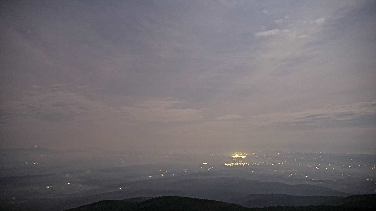 Thumbnail for current weather camera view from Mount Mazazine in Havana, Arkansas