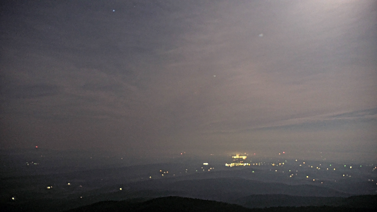 Thumbnail for current weather camera view from Mount Mazazine in Havana, Arkansas