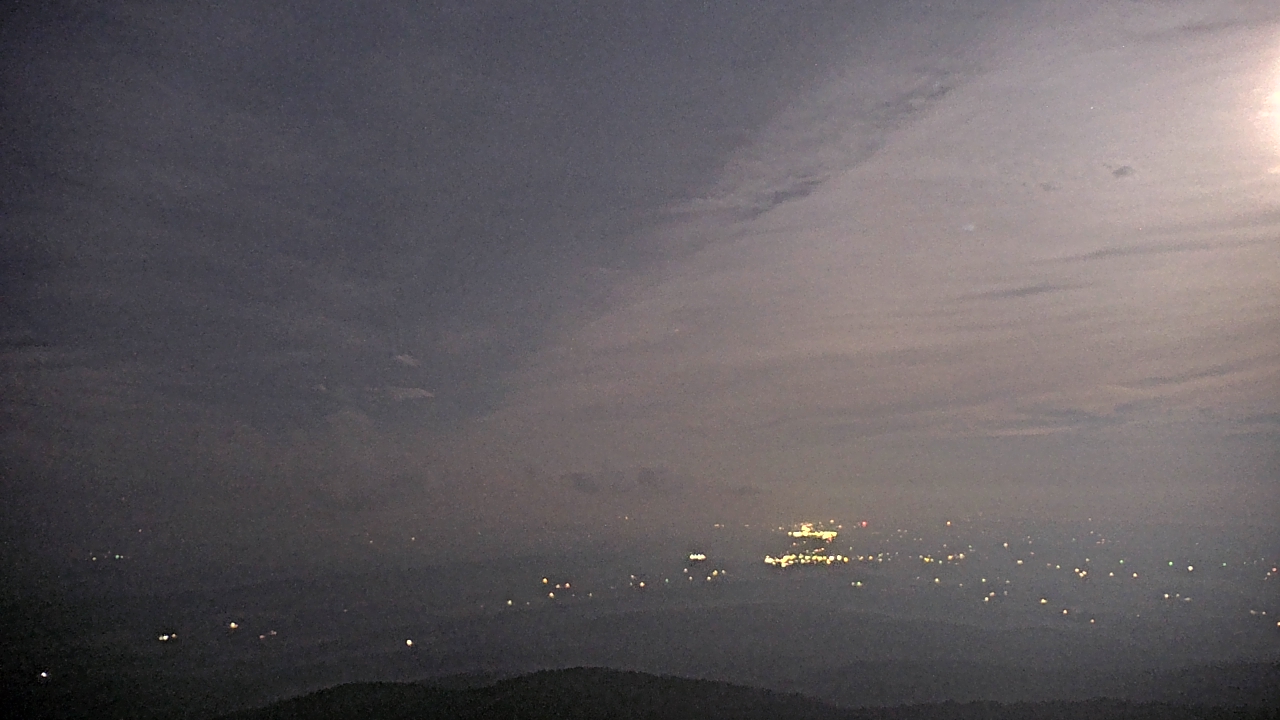 Thumbnail for current weather camera view from Mount Mazazine in Havana, Arkansas