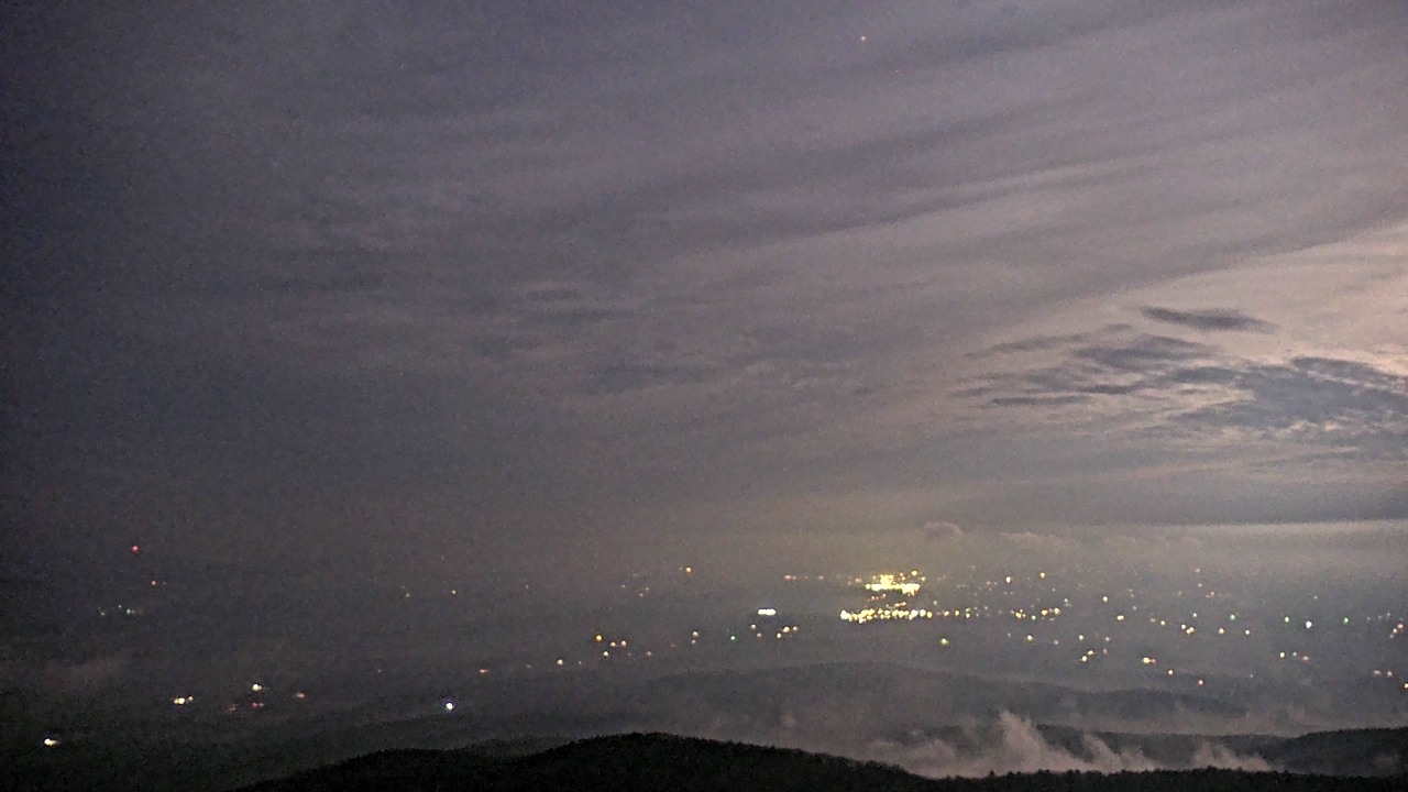 Thumbnail for current weather camera view from Mount Mazazine in Havana, Arkansas