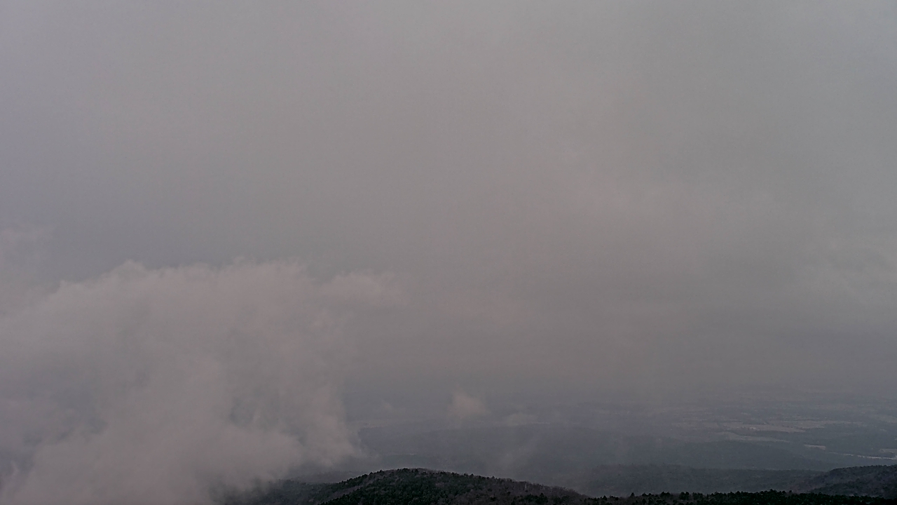 Thumbnail for current weather camera view from Mount Mazazine in Havana, Arkansas