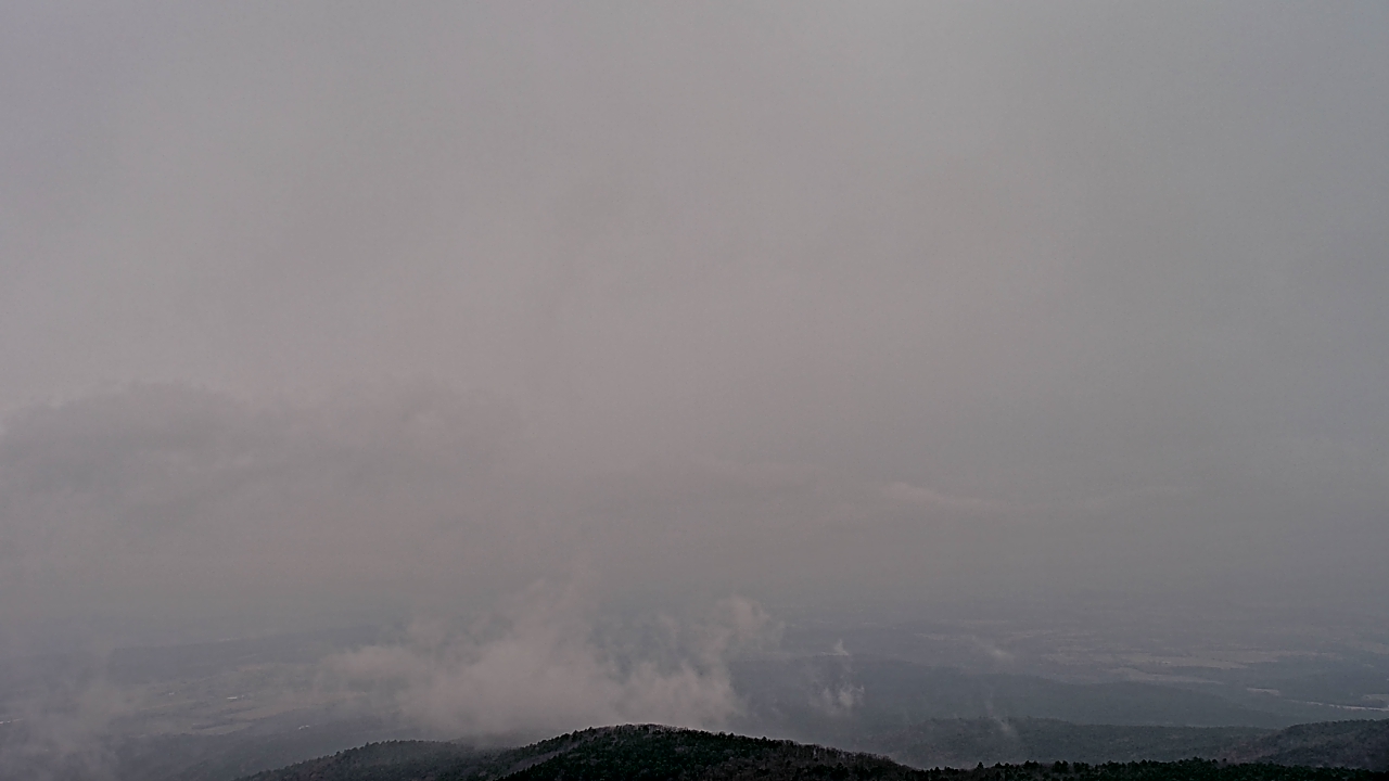 Thumbnail for current weather camera view from Mount Mazazine in Havana, Arkansas