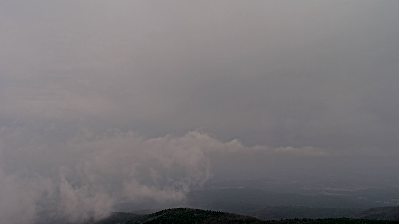 Thumbnail for current weather camera view from Mount Mazazine in Havana, Arkansas