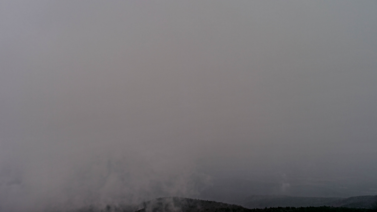 Thumbnail for current weather camera view from Mount Mazazine in Havana, Arkansas