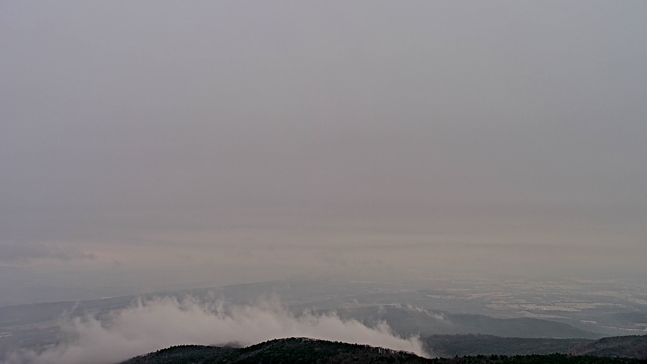 Thumbnail for current weather camera view from Mount Mazazine in Havana, Arkansas