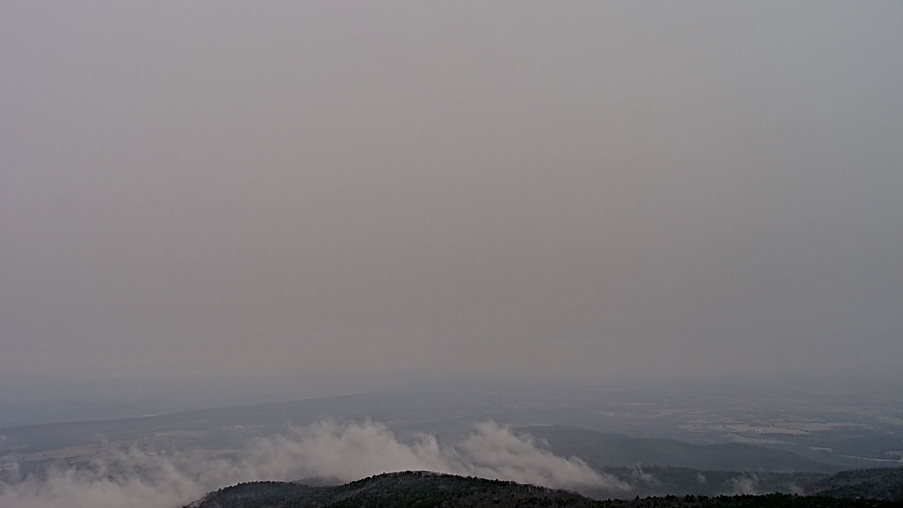 Thumbnail for current weather camera view from Mount Mazazine in Havana, Arkansas