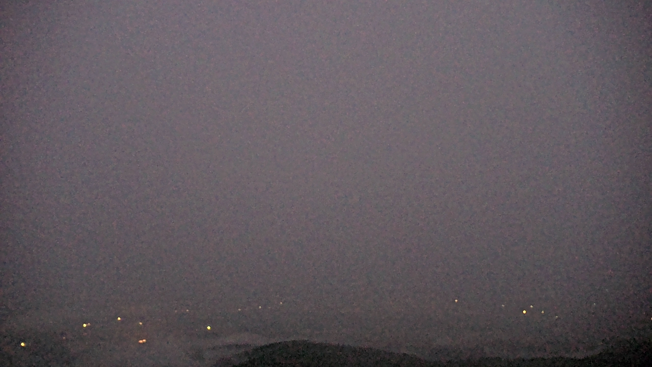 Thumbnail for current weather camera view from Mount Mazazine in Havana, Arkansas