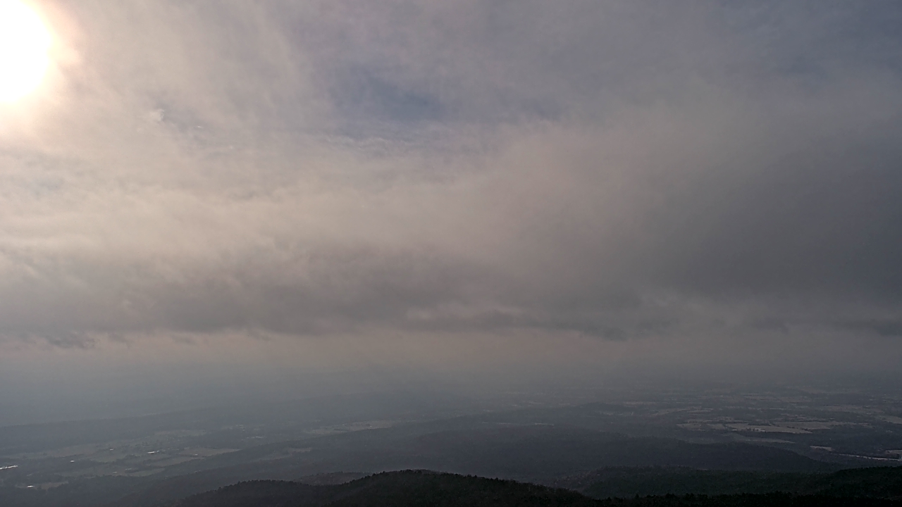 Thumbnail for current weather camera view from Mount Mazazine in Havana, Arkansas