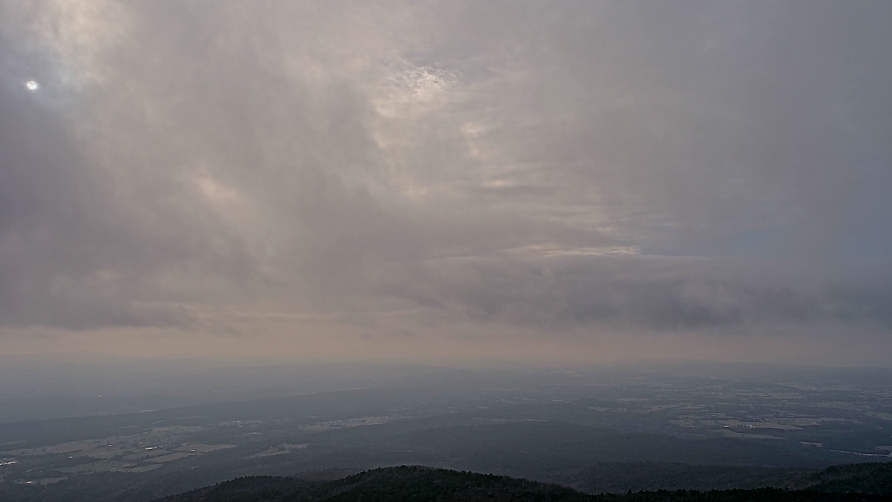 Thumbnail for current weather camera view from Mount Mazazine in Havana, Arkansas