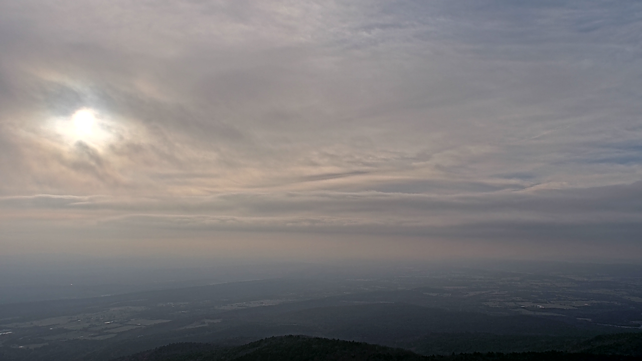 Thumbnail for current weather camera view from Mount Mazazine in Havana, Arkansas