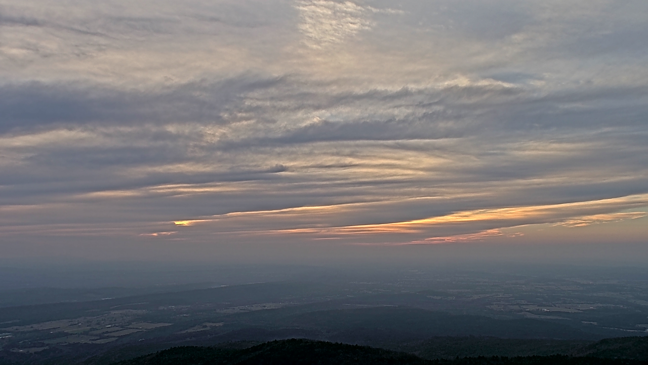 Thumbnail for current weather camera view from Mount Mazazine in Havana, Arkansas