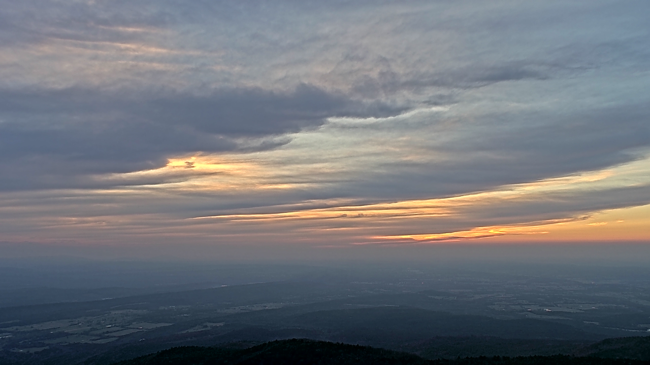 Thumbnail for current weather camera view from Mount Mazazine in Havana, Arkansas
