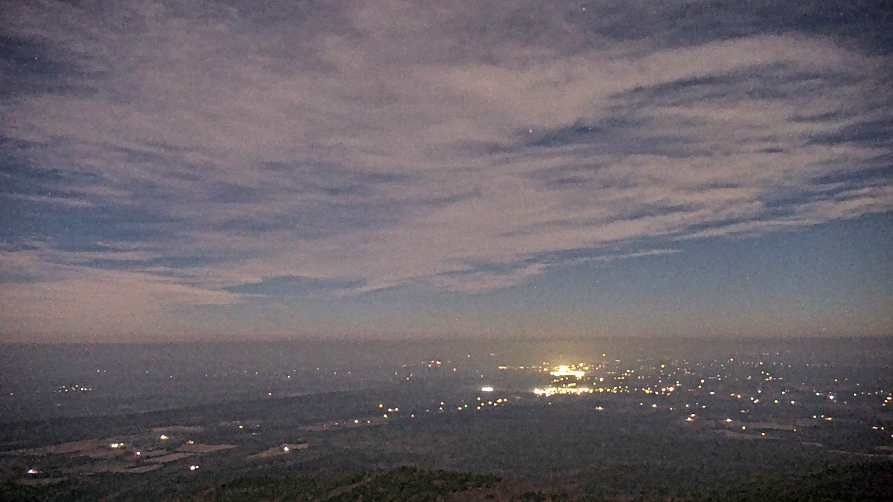 Thumbnail for current weather camera view from Mount Mazazine in Havana, Arkansas