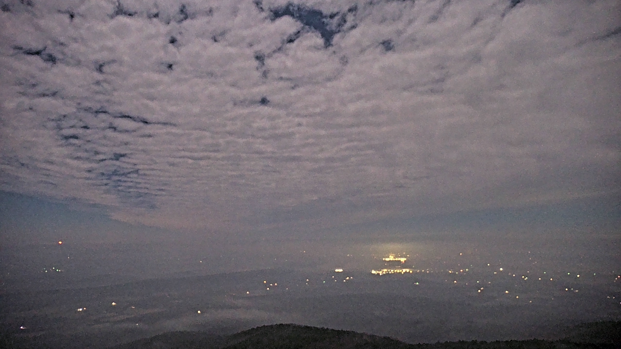 Thumbnail for current weather camera view from Mount Mazazine in Havana, Arkansas