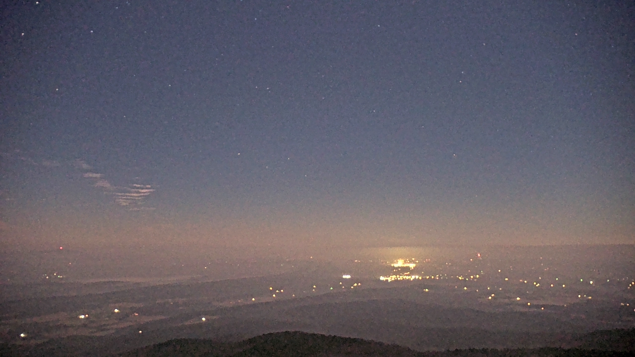 Thumbnail for current weather camera view from Mount Mazazine in Havana, Arkansas