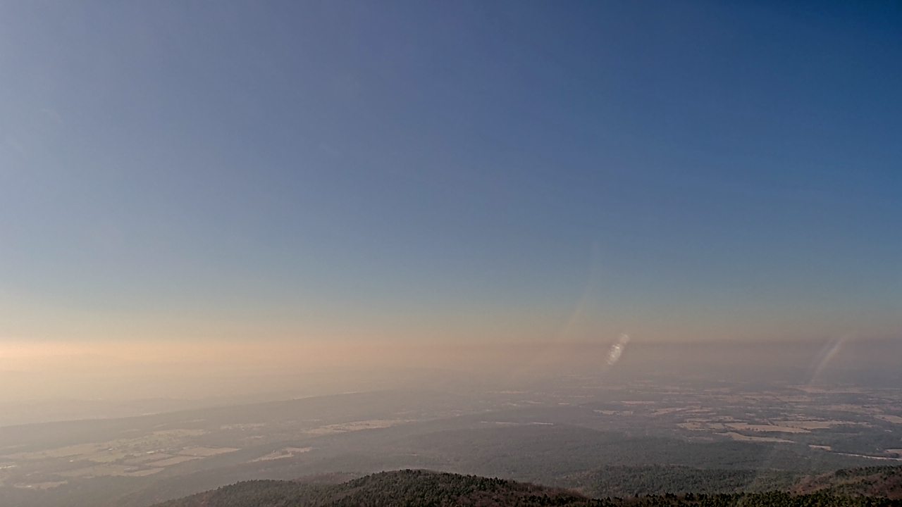 Thumbnail for current weather camera view from Mount Mazazine in Havana, Arkansas