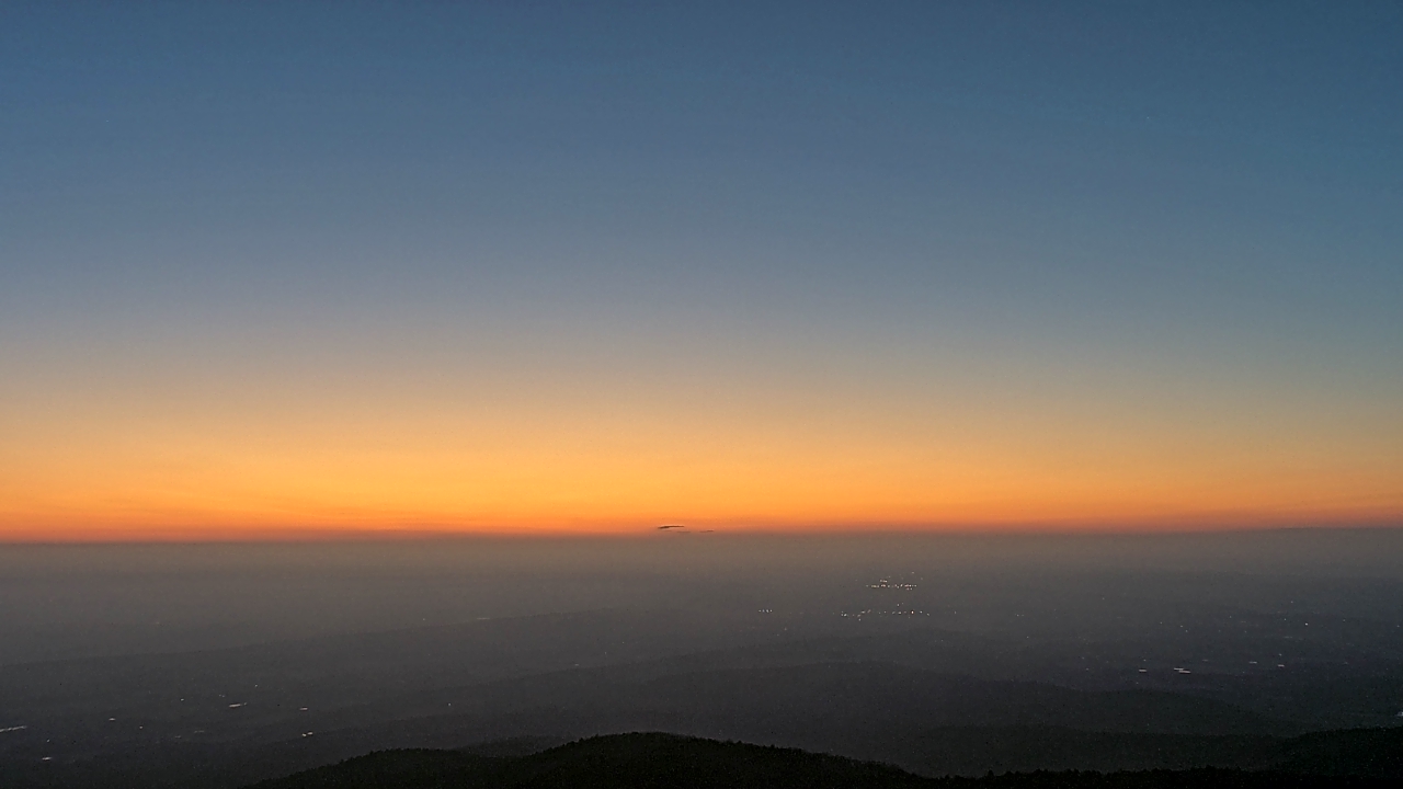 Thumbnail for current weather camera view from Mount Mazazine in Havana, Arkansas