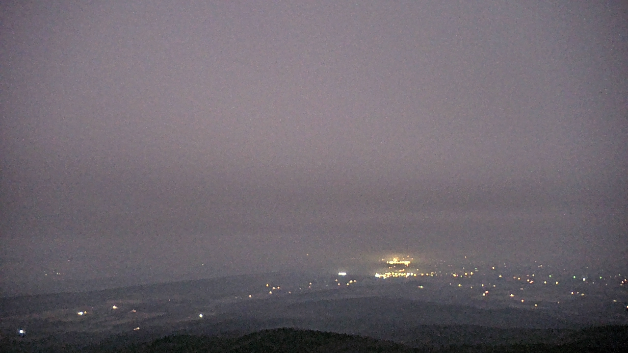 Thumbnail for current weather camera view from Mount Mazazine in Havana, Arkansas