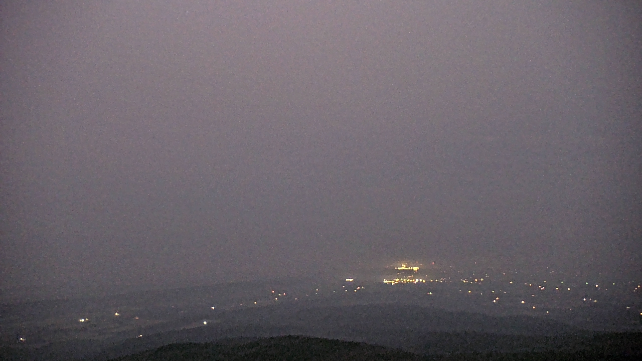 Thumbnail for current weather camera view from Mount Mazazine in Havana, Arkansas
