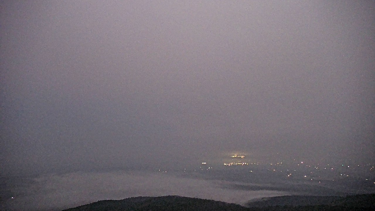 Thumbnail for current weather camera view from Mount Mazazine in Havana, Arkansas