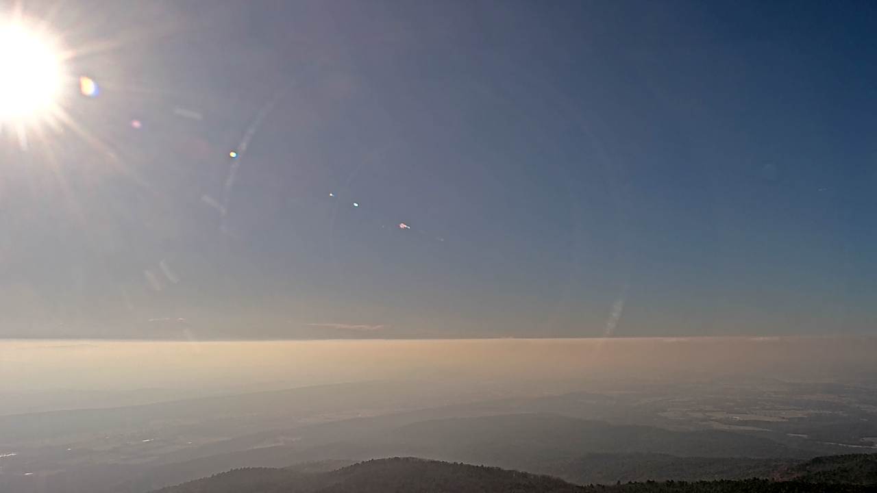 Thumbnail for current weather camera view from Mount Mazazine in Havana, Arkansas