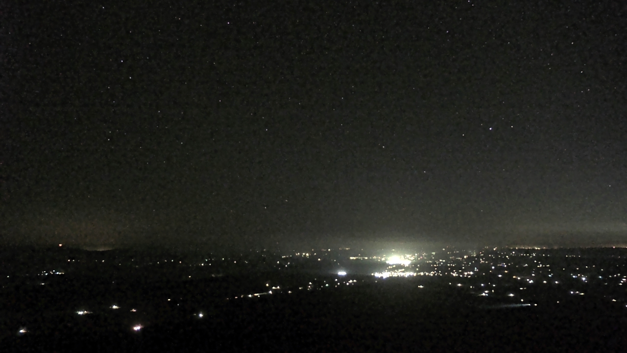 Thumbnail for current weather camera view from Mount Mazazine in Havana, Arkansas