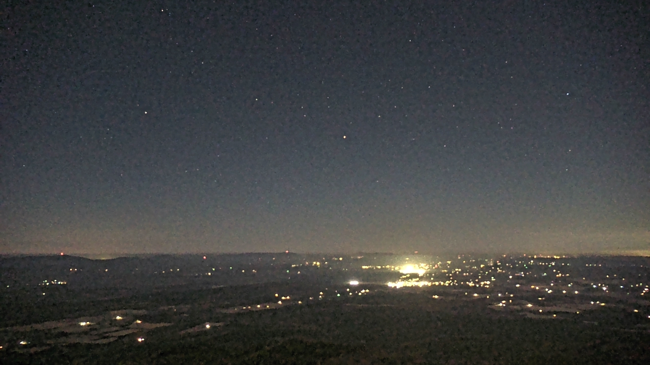 Thumbnail for current weather camera view from Mount Mazazine in Havana, Arkansas