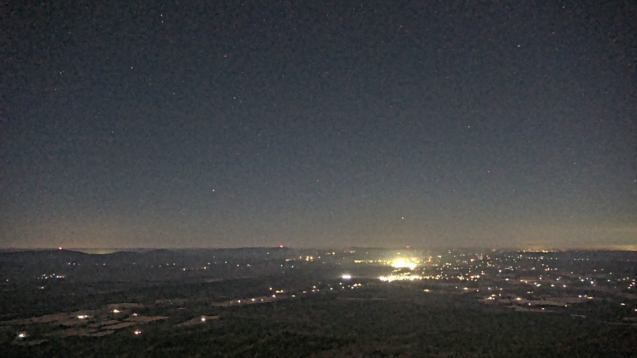 Thumbnail for current weather camera view from Mount Mazazine in Havana, Arkansas