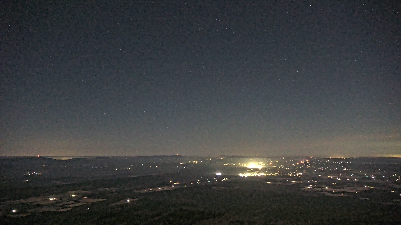 Thumbnail for current weather camera view from Mount Mazazine in Havana, Arkansas