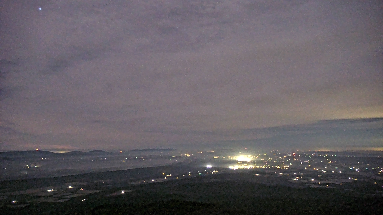 Thumbnail for current weather camera view from Mount Mazazine in Havana, Arkansas