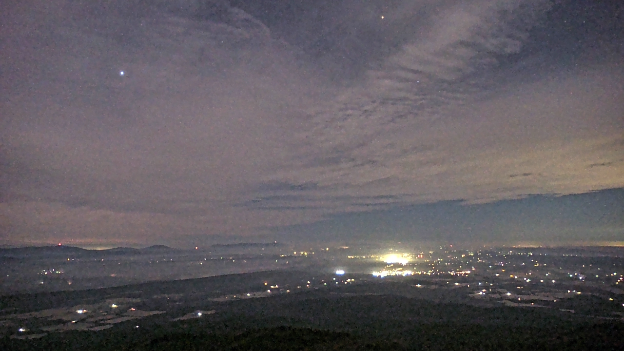 Thumbnail for current weather camera view from Mount Mazazine in Havana, Arkansas