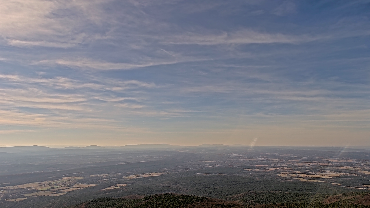 Thumbnail for current weather camera view from Mount Mazazine in Havana, Arkansas