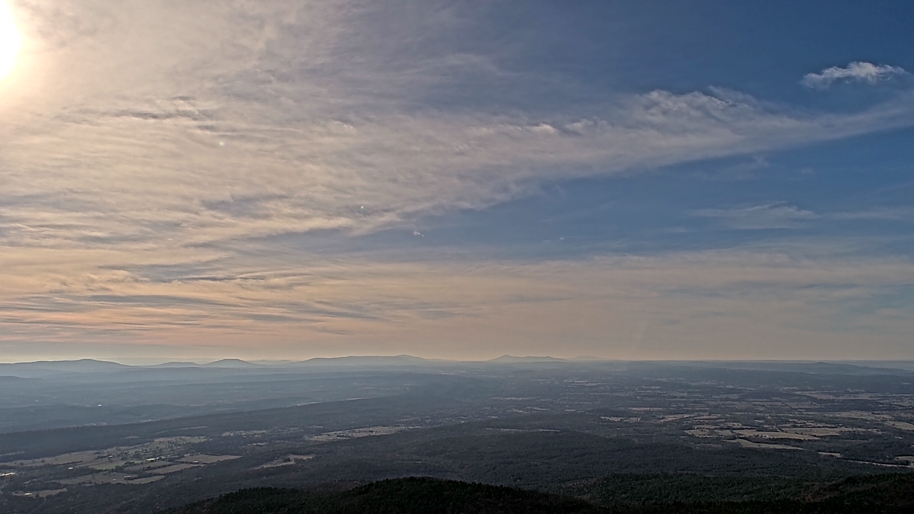 Thumbnail for current weather camera view from Mount Mazazine in Havana, Arkansas