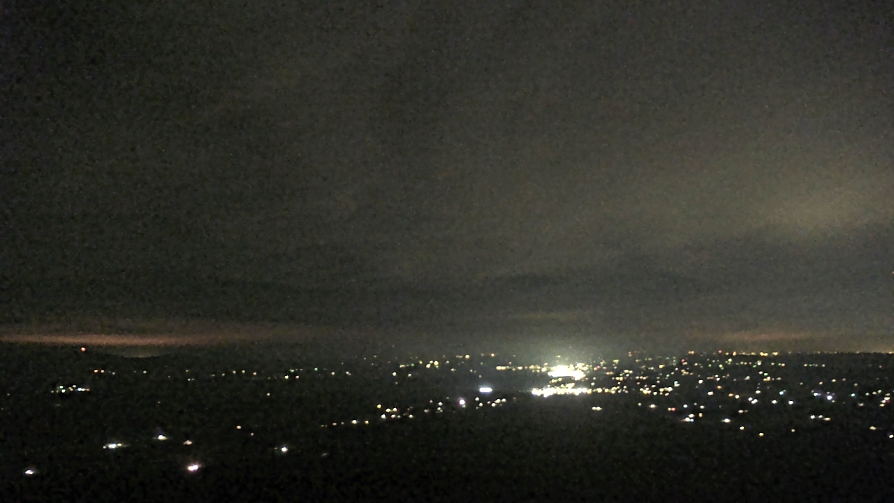 Thumbnail for current weather camera view from Mount Mazazine in Havana, Arkansas