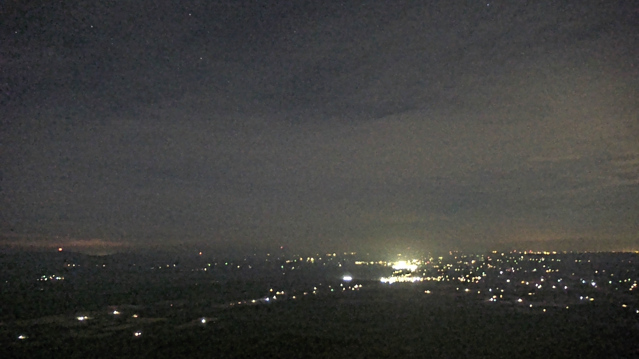 Thumbnail for current weather camera view from Mount Mazazine in Havana, Arkansas