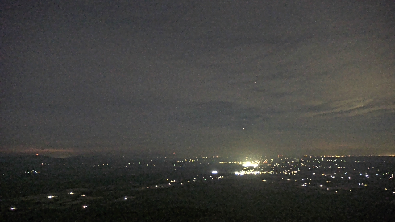 Thumbnail for current weather camera view from Mount Mazazine in Havana, Arkansas