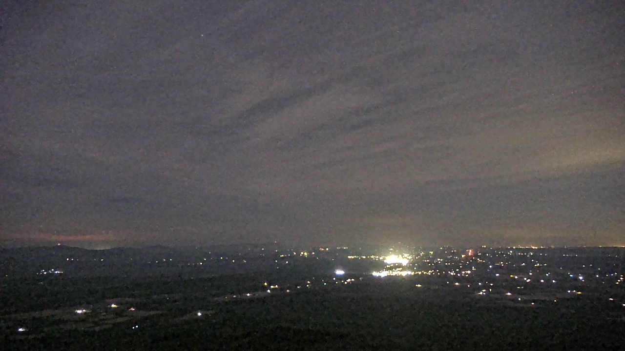 Thumbnail for current weather camera view from Mount Mazazine in Havana, Arkansas
