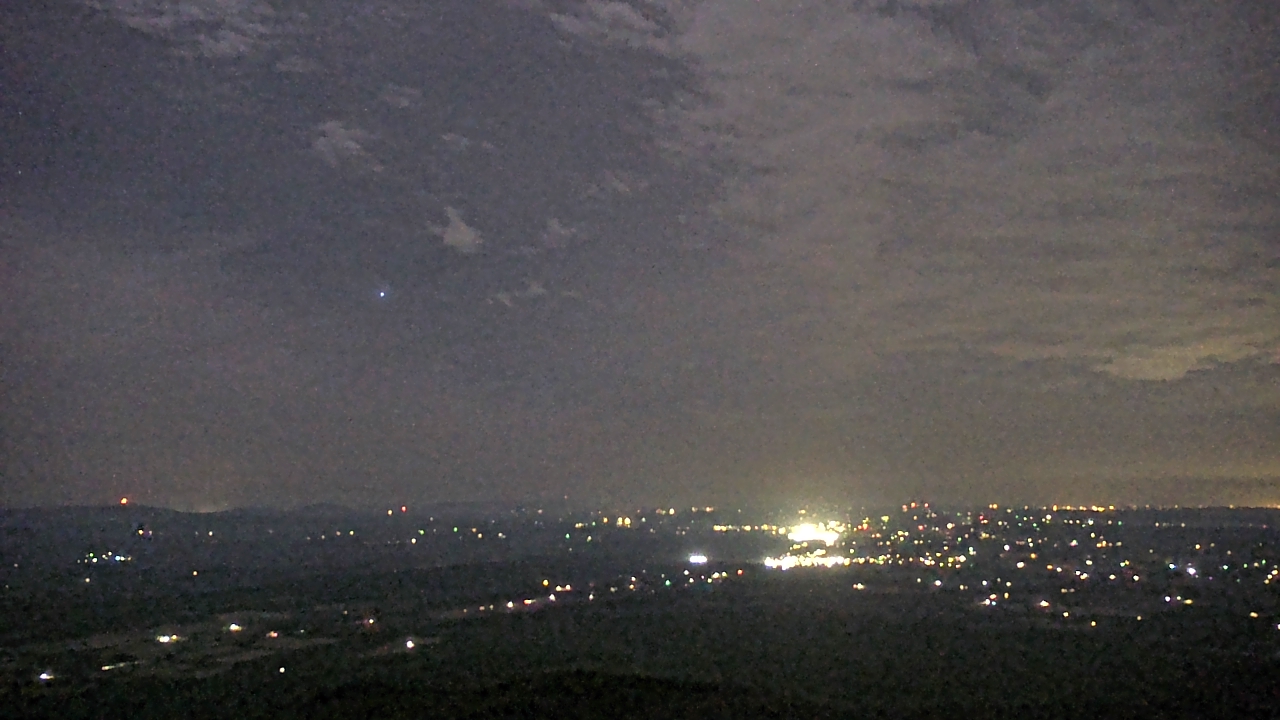 Thumbnail for current weather camera view from Mount Mazazine in Havana, Arkansas