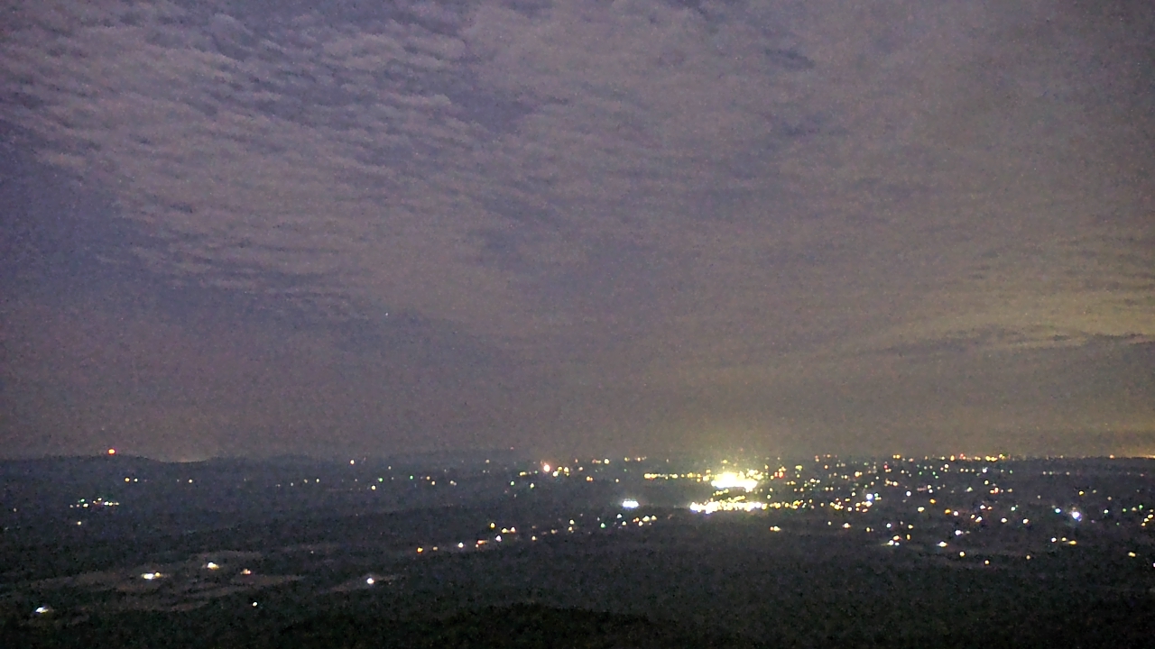 Thumbnail for current weather camera view from Mount Mazazine in Havana, Arkansas