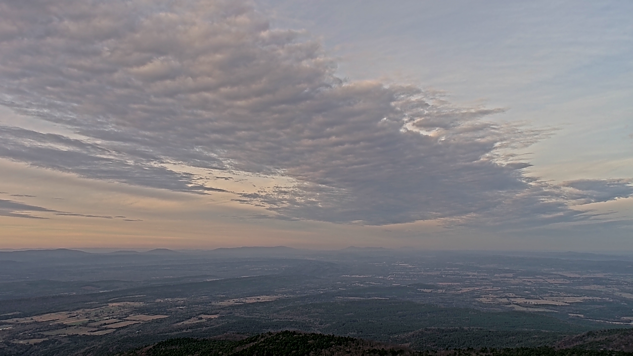 Thumbnail for current weather camera view from Mount Mazazine in Havana, Arkansas