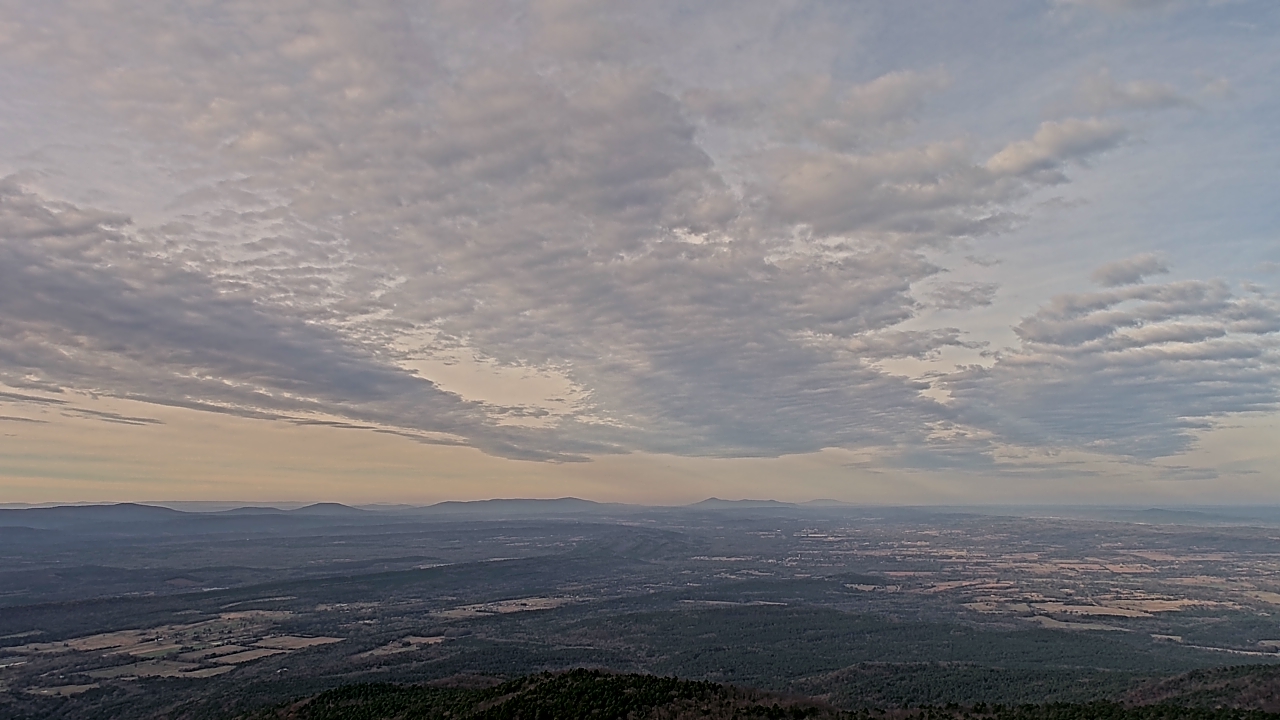 Thumbnail for current weather camera view from Mount Mazazine in Havana, Arkansas