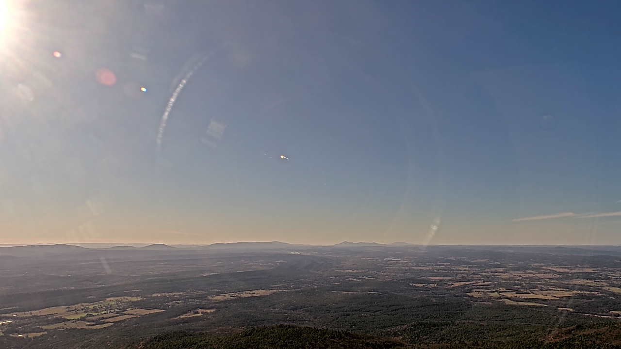 Thumbnail for current weather camera view from Mount Mazazine in Havana, Arkansas