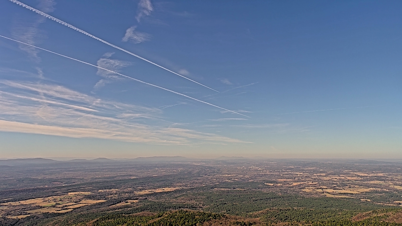 Thumbnail for current weather camera view from Mount Mazazine in Havana, Arkansas
