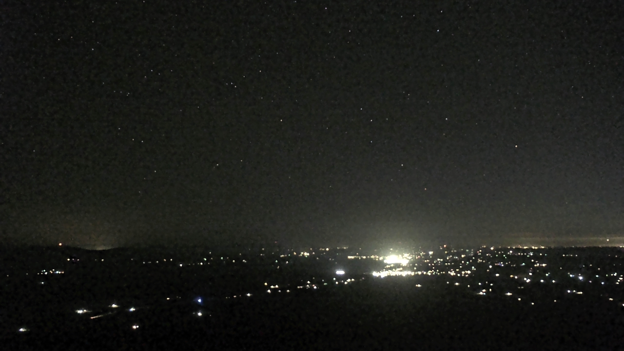 Thumbnail for current weather camera view from Mount Mazazine in Havana, Arkansas