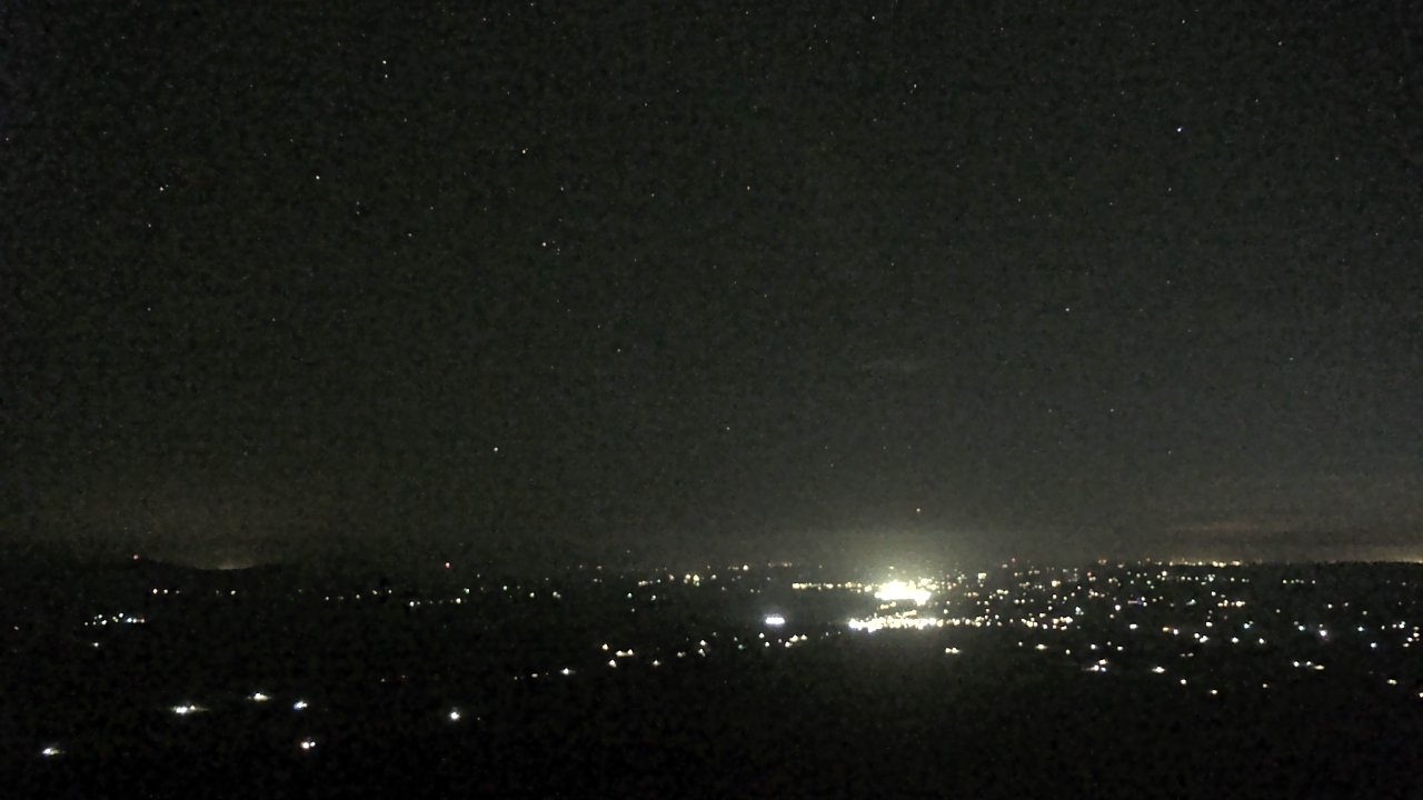 Thumbnail for current weather camera view from Mount Mazazine in Havana, Arkansas