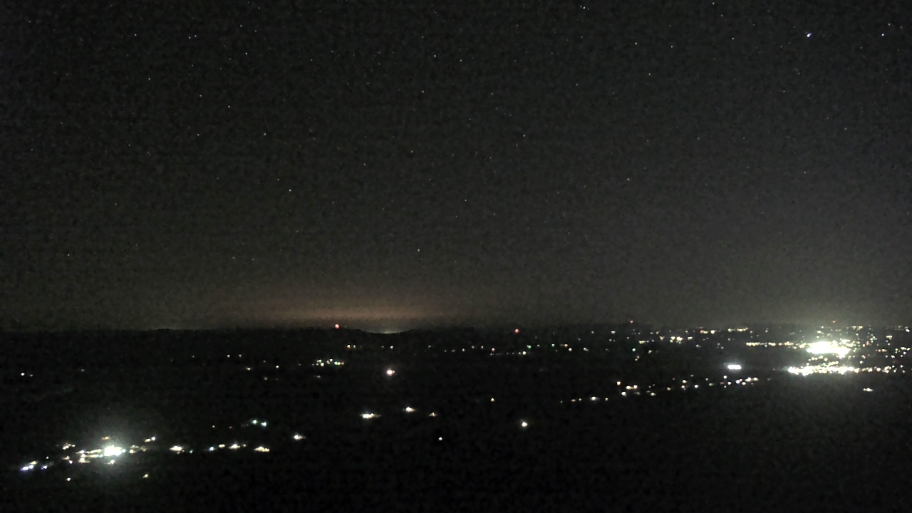 Thumbnail for current weather camera view from Mount Mazazine in Havana, Arkansas