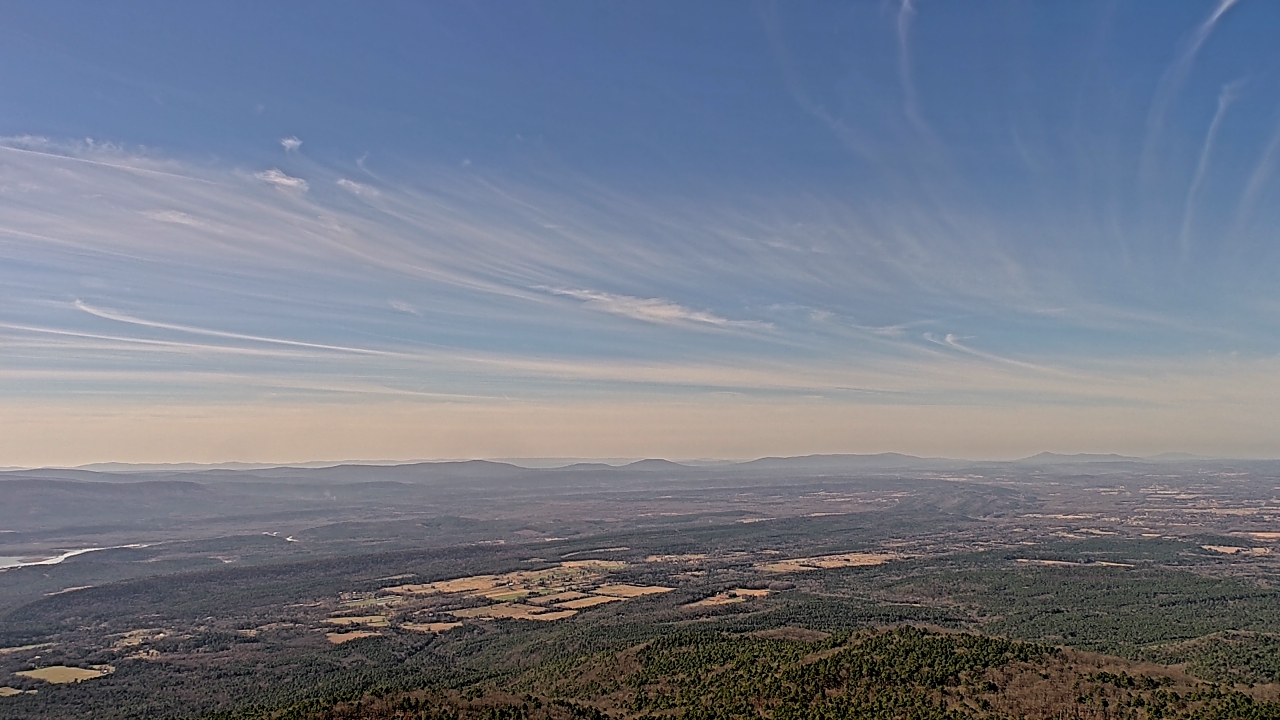 Thumbnail for current weather camera view from Mount Mazazine in Havana, Arkansas