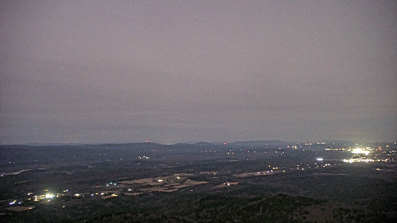 Thumbnail for current weather camera view from Mount Mazazine in Havana, Arkansas