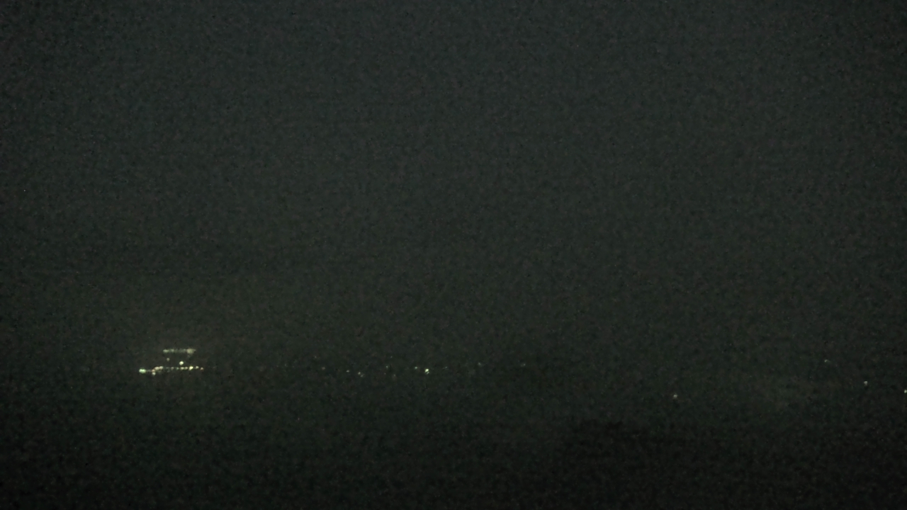 Thumbnail for current weather camera view from Mount Mazazine in Havana, Arkansas