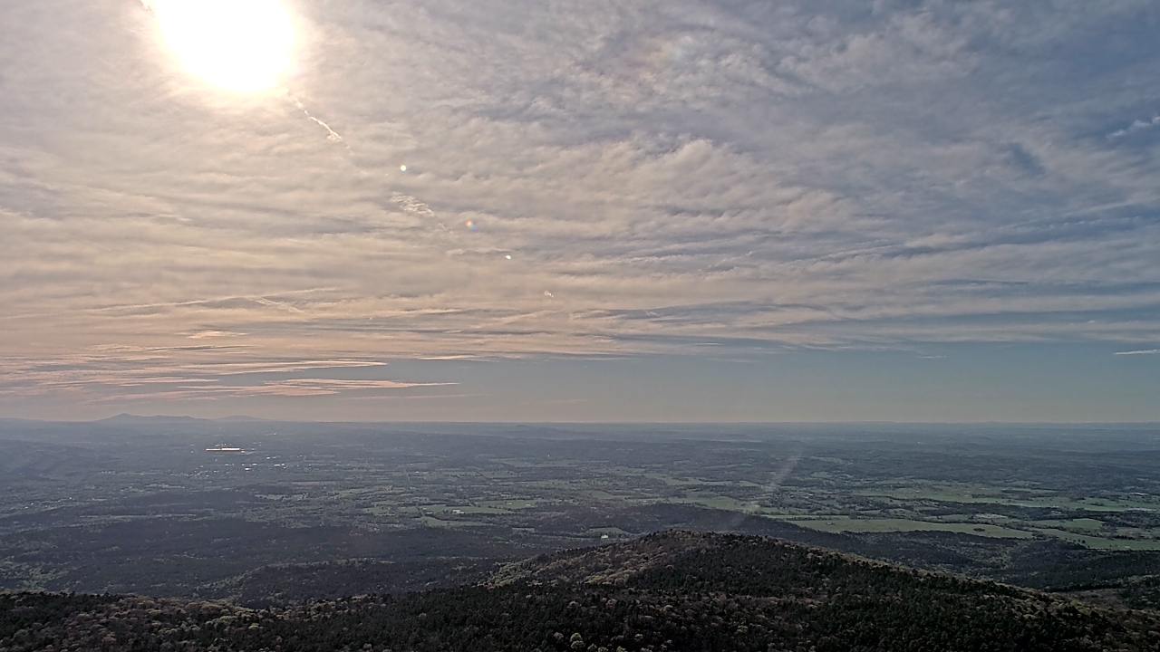 Thumbnail for current weather camera view from Mount Mazazine in Havana, Arkansas